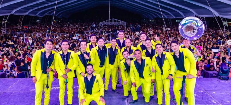 La Arrolladora Banda El Limón de René Camacho recibe dos nominaciones a los Premios Juventud 2026