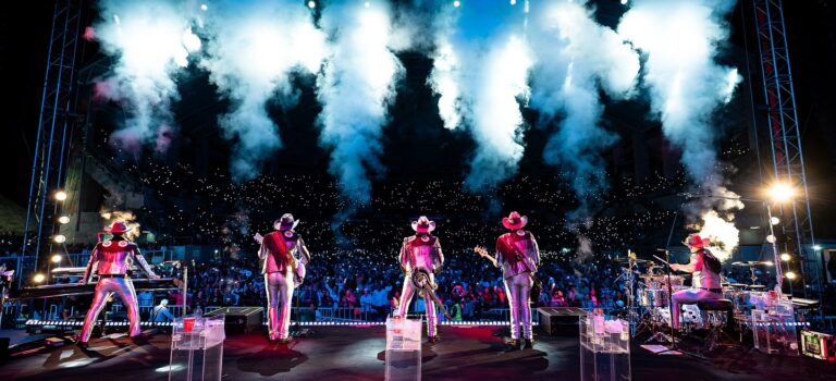 Cierre memorable de Bronco con su gira “DEJANDO HUELLA”