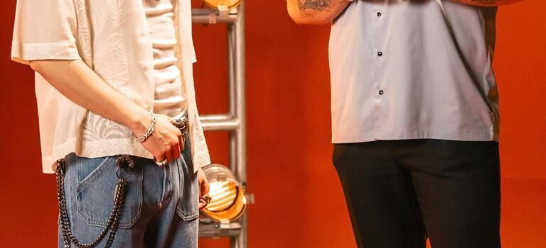 Carin León y Xavi juntos en el lanzamiento de “La Morrita”